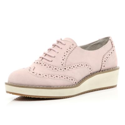 Pink flatform lace up brogues