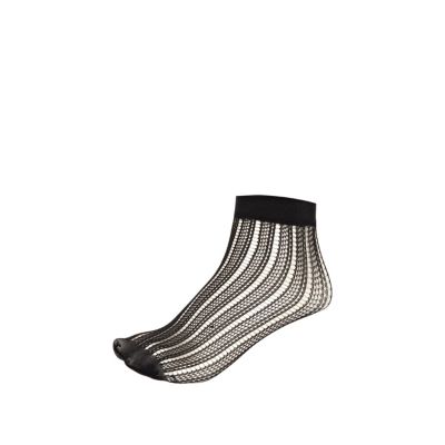 Black fish net stripe ankle socks