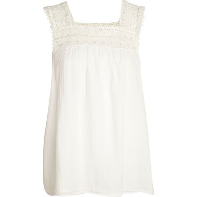 White crochet trim swing cami top