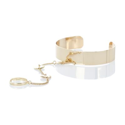Gold tone bangle hand panja