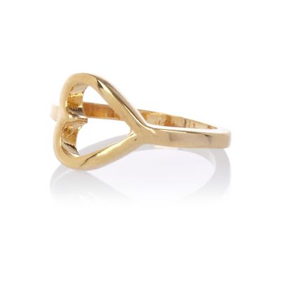 Gold plated cut-out heart ring 