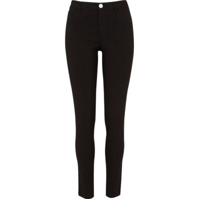 Black skinny trousers