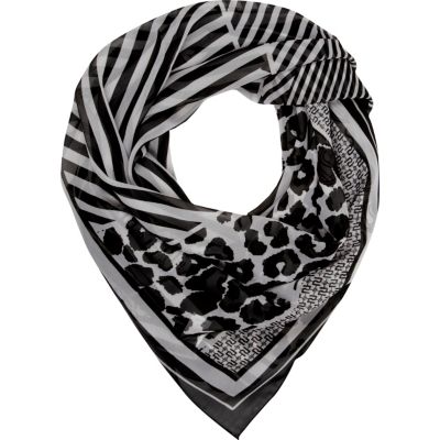 Black and white printed lightweight scarf