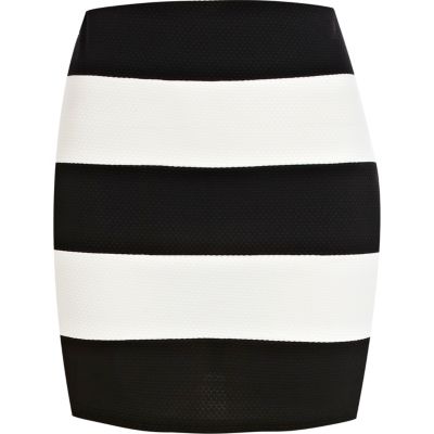 Black and white stripe textured mini skirt