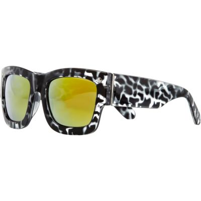 Grey tortoiseshell mirror lens sunglasses