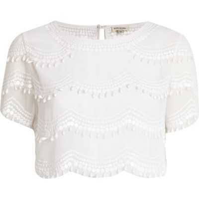 White scallop embellished crop top