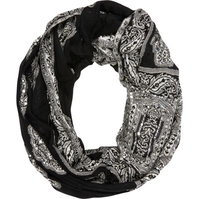 Cream jacquard sequin embellished snood