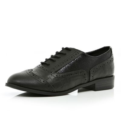 Black contrast panel lace up brogues