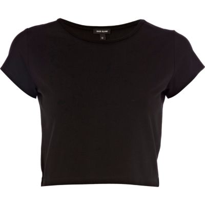 Black cap sleeve crop top