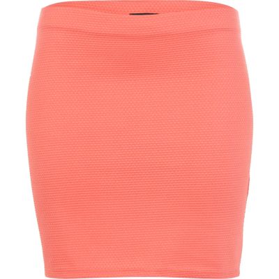 Coral textured mini tube skirt
