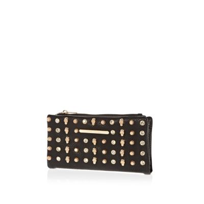 Black multi stud and skull purse