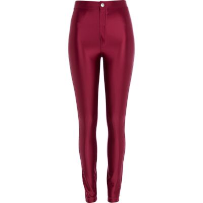 Dark pink wet look tube pants