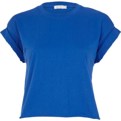 Blue short sleeve boxy cropped t-shirt