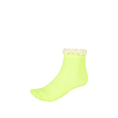 Lime lace frill ankle socks