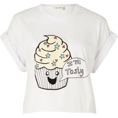 White I'm tasty cupcake print cropped t-shirt