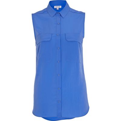 Bright blue patch pocket sleeveless shirt