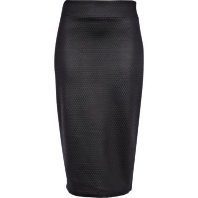 Black coated textured tube skirt