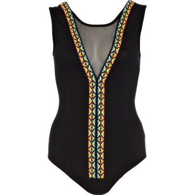 Black mesh insert aztec trim body