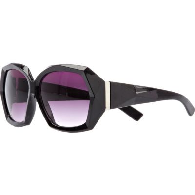 Black 3D shaped sunglasses 