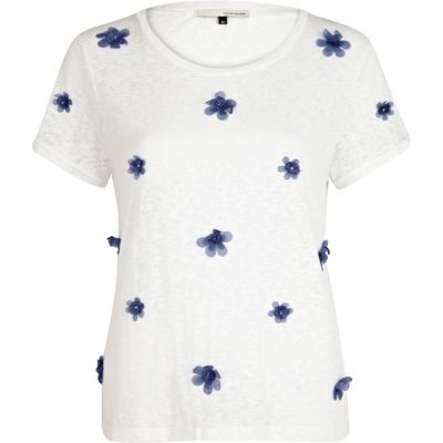 White 3D flower embellished t-shirt 