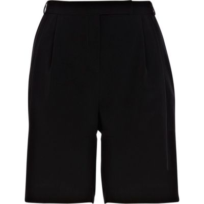 Black smart long shorts
