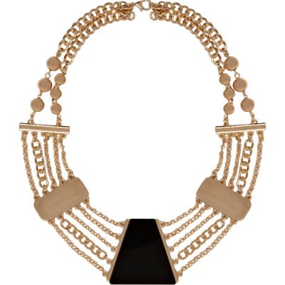 Black short chain statement necklace