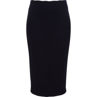 Black textured tube skirt