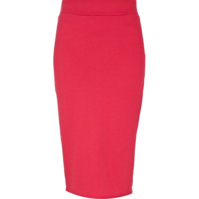 Pink textured tube skirt
