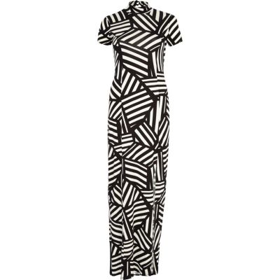 Black Chelsea Girl geometric split maxi dress