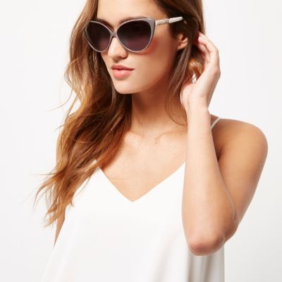 Grey cat eye sunglasses
