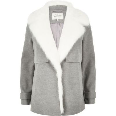 Grey faux fur collar pea coat