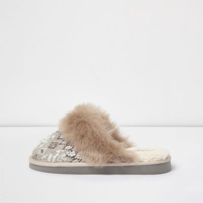 platform vans slides