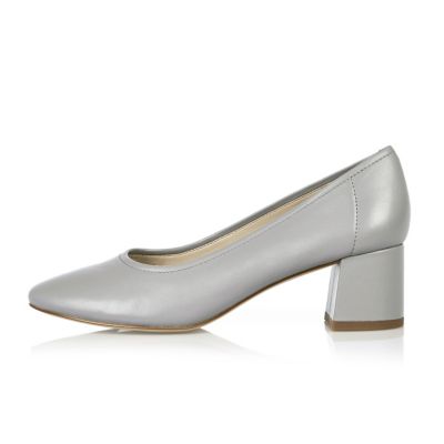 light grey block heel shoes