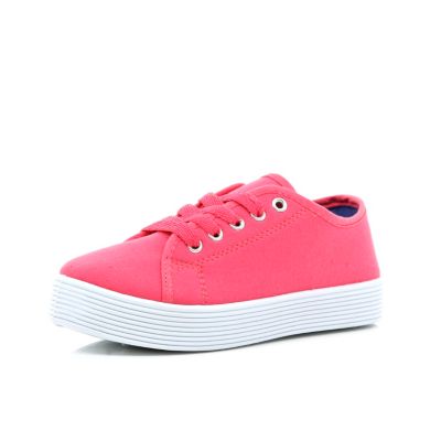 Girls coral chunky plimsolls