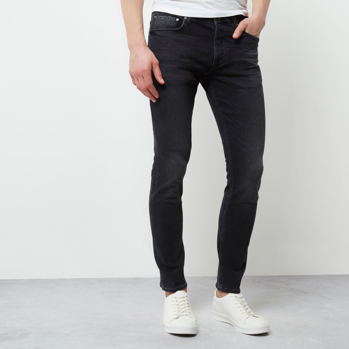 black jeans men