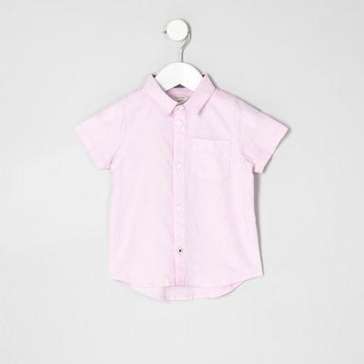 pink oxford short sleeve shirt