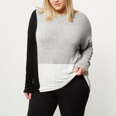 Top Plus colour block gris à manches chauve-souris