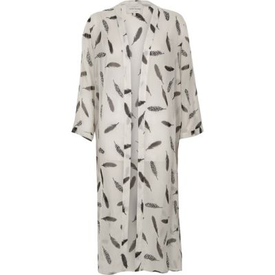 Cream feather print kimono