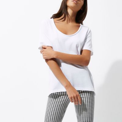 White scoop neck T-shirt