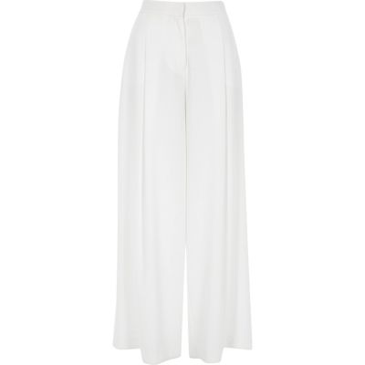 pretty loungewear