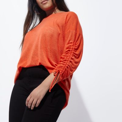 Oberteil mit Rüschenärmeln