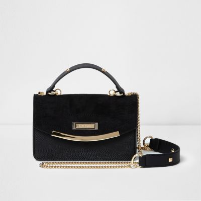 Sac noir à bandoulière chaîne