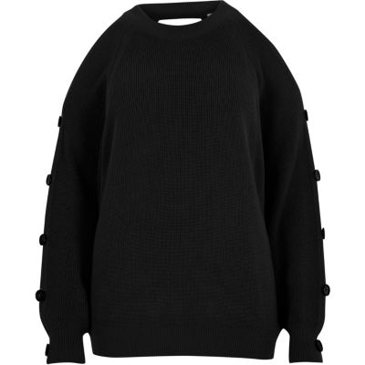 Pull boutonné noir en maille à épaules dénudées