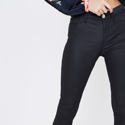 Petite black coated Molly skinny jeans
