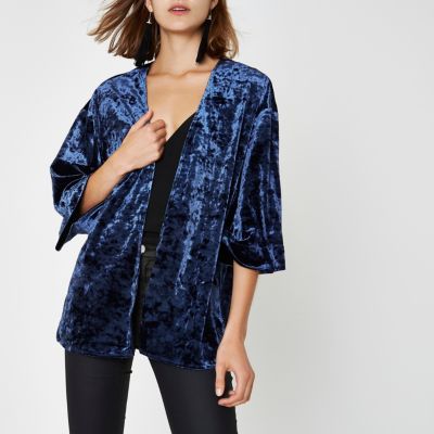 Marineblauwe fluwelen cropped kimono