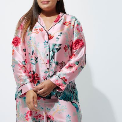 Plus – Pinkes Pyjama-Hemd aus Satin