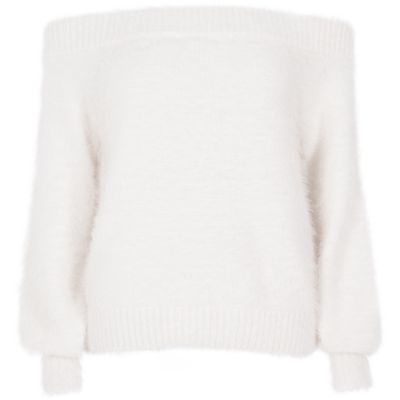 white fluffy jumper womens