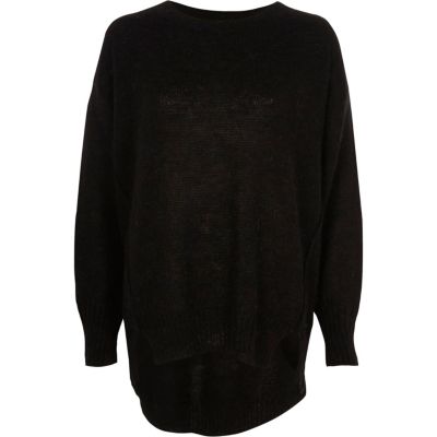 Schwarzer Mohair-Pullover mit Rundhalsausschnitt