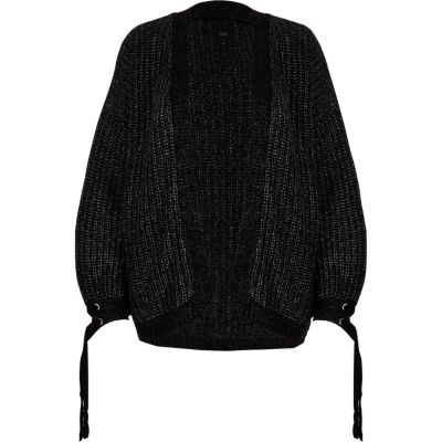 Strickjacke in Schwarz-Metallic