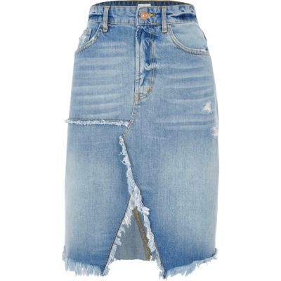 Mittelblauer Midi-Jeansrock mit Schlitz